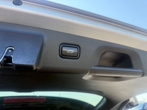 Used 2025 Hyundai Palisade SEL FWD image 41