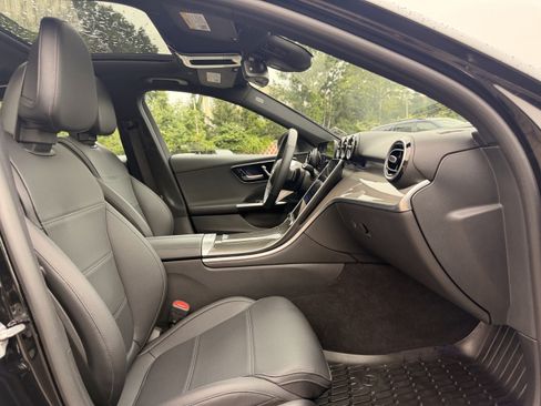 Used 2023 Mercedes-Benz C 300 4MATIC Sedan image 15