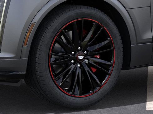 New 2026 Cadillac Lyriq V image 9