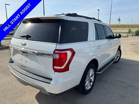 Used 2021 Ford Expedition XLT RWD image 11