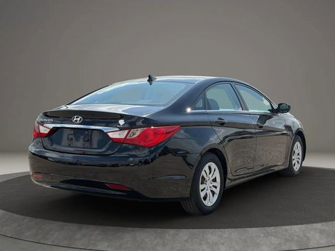 Used 2011 Hyundai Sonata GLS image 5