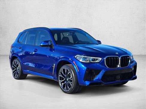 Used 2022 BMW X5 M w/ Executive Package image 3