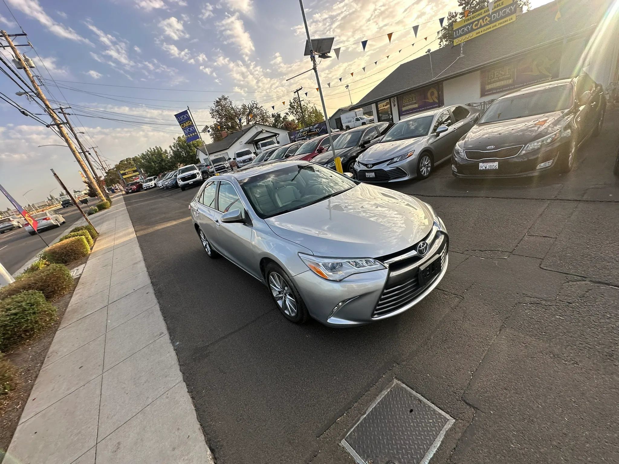 Used 2016 Toyota Camry XLE FWD image 15