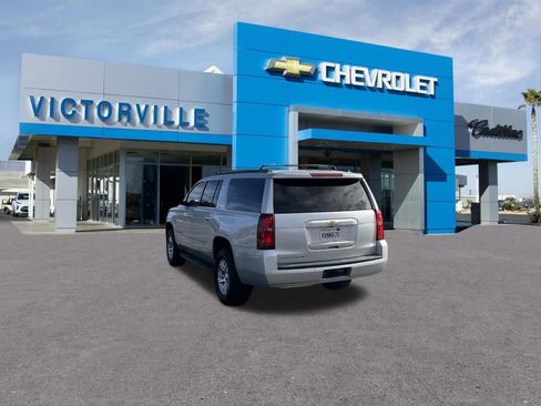 Used 2019 Chevrolet Suburban LT AWD/4WD image 7