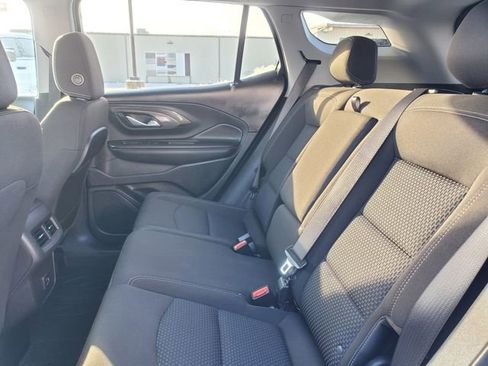 Used 2023 GMC Terrain SLE w/ Driver Convenience Package image 30