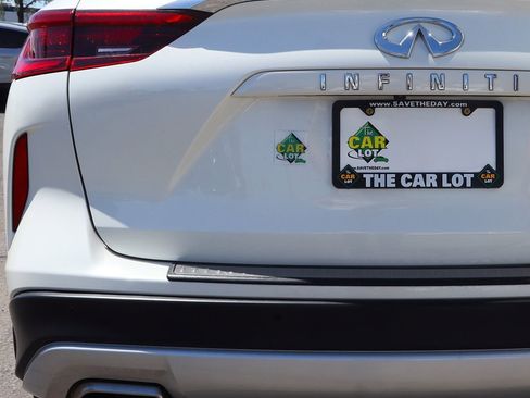 Used 2021 INFINITI QX50 Sensory w/ Cargo Package image 19