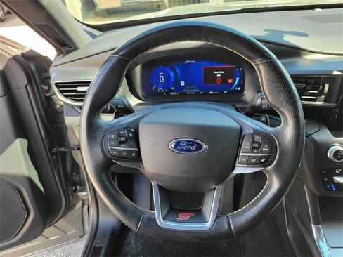 Certified 2020 Ford Explorer ST w/ ST Street Pack image 21