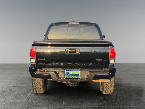 Used 2021 Toyota Tacoma TRD Pro AWD/4WD image 8