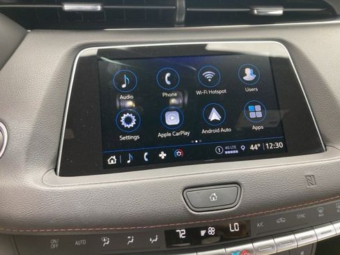 Used 2021 Cadillac XT4 Sport image 28