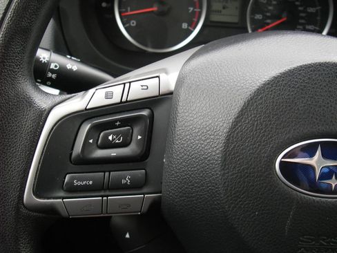 Used 2016 Subaru Forester 2.5i Premium w/ Popular Package #1 image 18