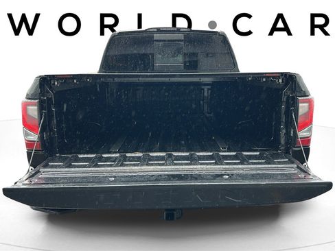 Used 2021 Nissan Titan PRO-4X w/ Pro-4x Convenience Package image 19