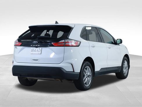 Used 2021 Ford Edge SE FWD image 11