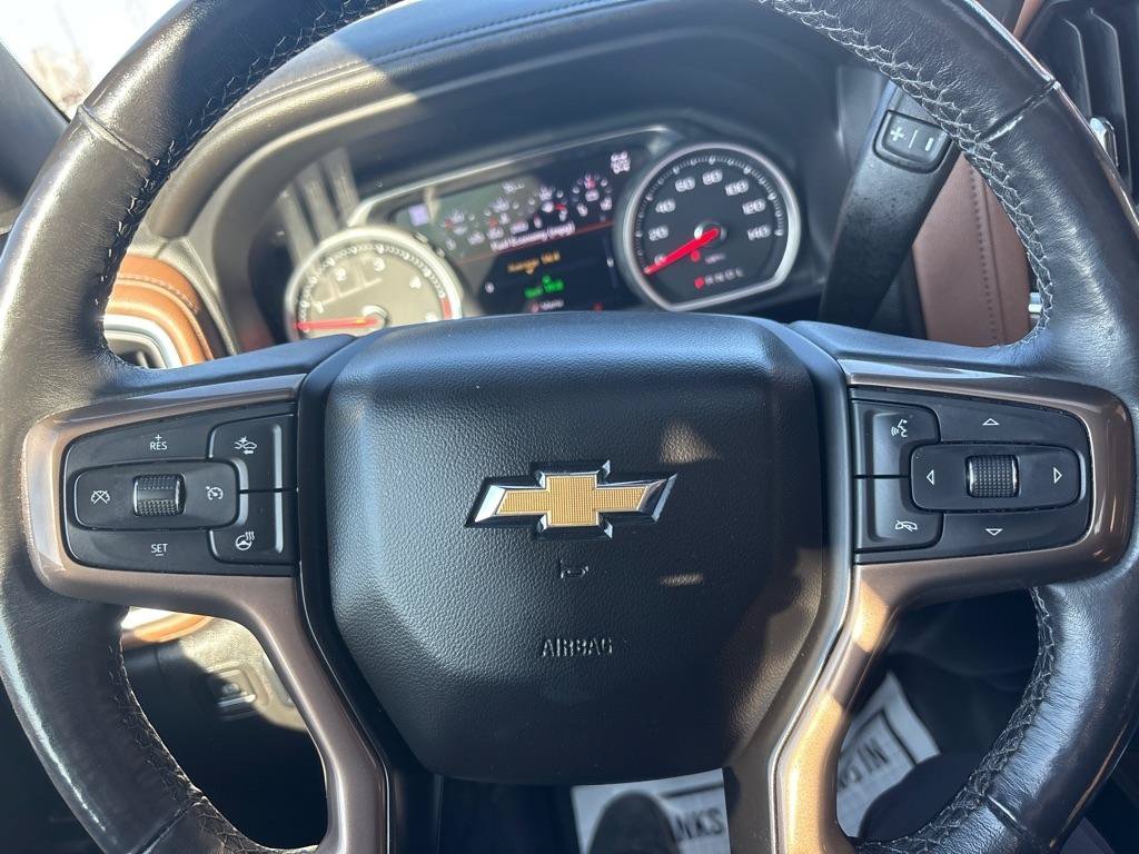 Used 2022 Chevrolet Silverado 3500 High Country AWD/4WD image 33