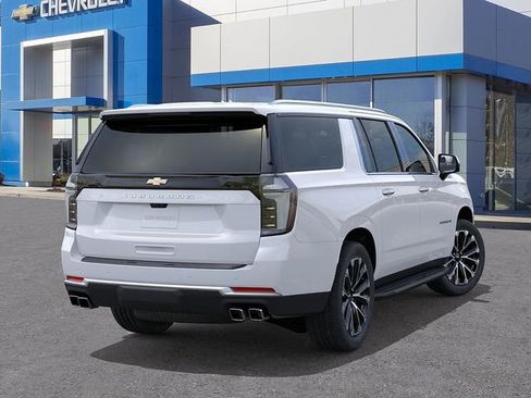 New 2026 Chevrolet Suburban High Country w/ Sun And Tow Package AWD/4WD image 4