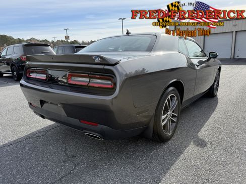 Used 2019 Dodge Challenger GT image 8