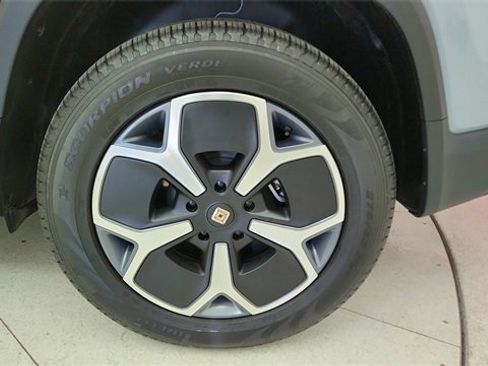 Used 2024 Rivian R1T Adventure image 60