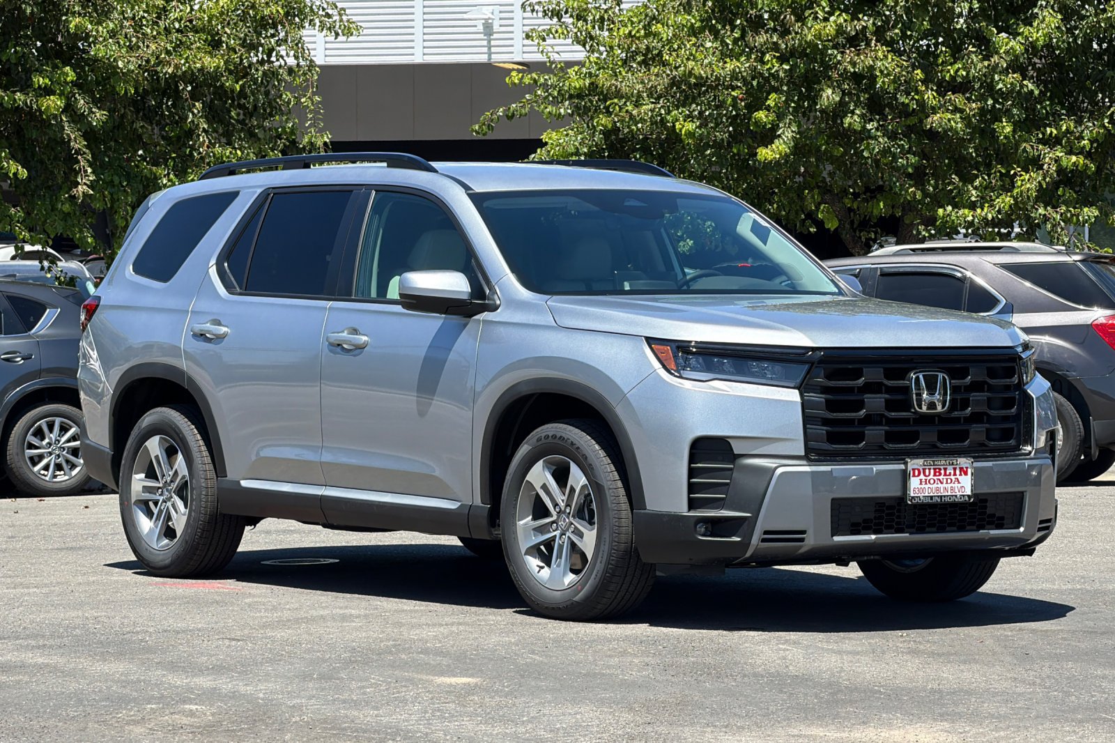 New 2026 Honda Pilot EX-L image 2