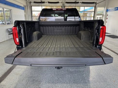 Used 2025 GMC Sierra 1500 Denali w/ Denali Reserve Package image 11