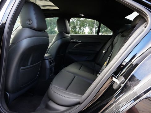 New 2025 Cadillac CT4 Premium Luxury image 26