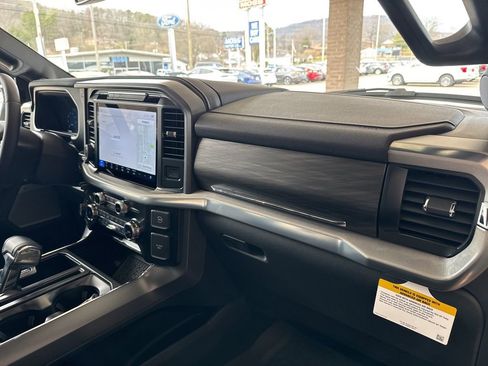 New 2025 Ford F150 Lariat w/ Equipment Group 502A High image 20