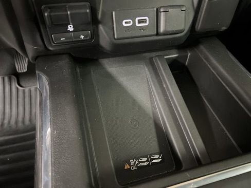 Certified 2021 Chevrolet Silverado 2500 LTZ w/ LTZ Plus Package image 35