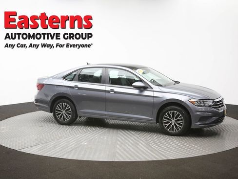 Used 2020 Volkswagen Jetta SE w/ SE Cold Weather Package image 49