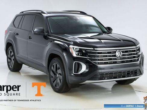 Used 2025 Volkswagen Atlas SE w/ Panoramic Sunroof Package AWD/4WD image 54