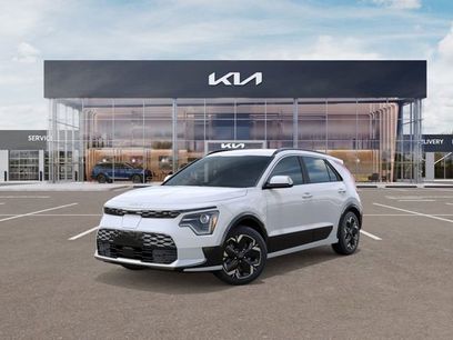 New 2026 Kia Niro Wind w/ Wind Preserve Package