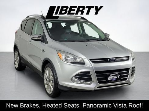Used 2016 Ford Escape SE w/ SE Chrome Package FWD image 1
