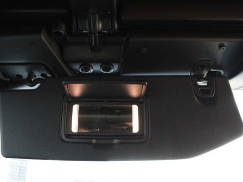 Used 2021 Jeep Wrangler Unlimited Sahara image 40