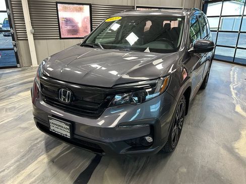 Used 2022 Honda Pilot Special Edition image 2