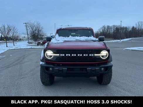New 2025 Ford Bronco Badlands w/ Sasquatch Package AWD/4WD image 6