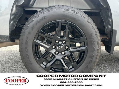 Used 2026 Chevrolet Silverado 1500 RST w/ RST Select Package AWD/4WD image 17