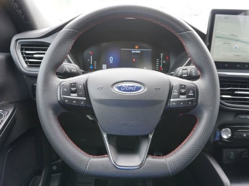 Used 2023 Ford Escape ST-Line w/ Tech Pack #1 FWD image 10