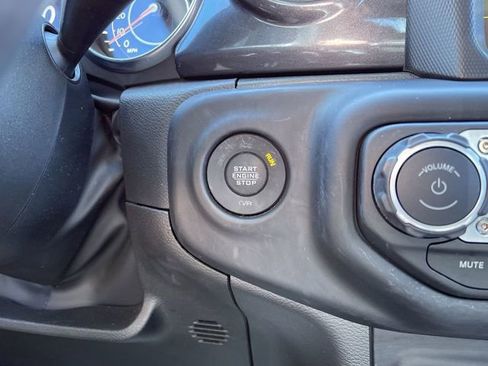 Used 2023 Jeep Wrangler Altitude image 18