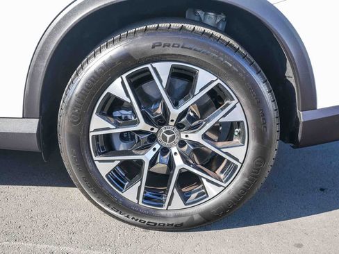 Used 2025 Mercedes-Benz GLC 350e GLC 350e image 9