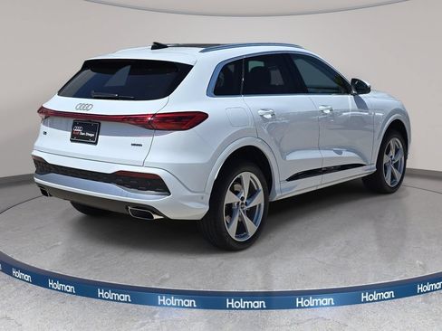 New 2026 Audi Q5 Premium AWD/4WD image 5
