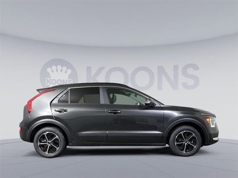 New 2026 Kia Niro EX image 7