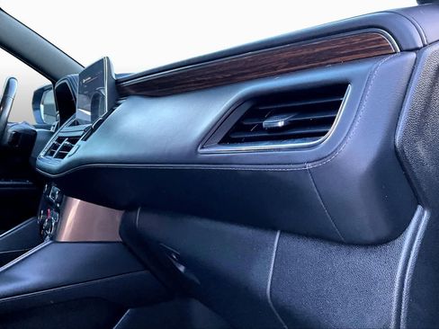 Used 2022 Chevrolet Tahoe High Country AWD/4WD image 27
