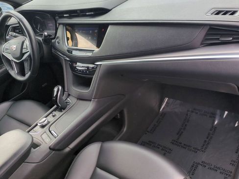 Certified 2023 Cadillac XT5 Luxury image 17