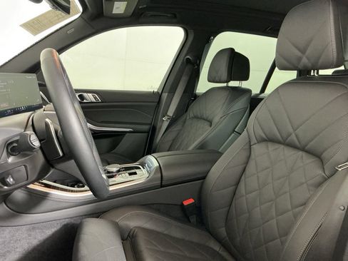 Certified 2026 BMW X5 sDrive40i w/ Climate Comfort Package RWD image 22