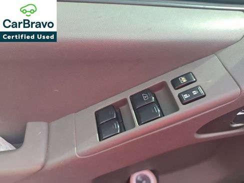 Used 2021 Nissan Frontier SV RWD image 12