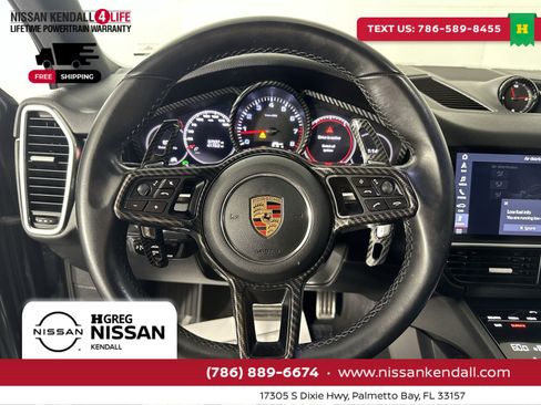 Used 2020 Porsche Cayenne S image 18