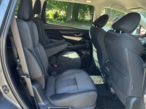 Used 2020 Subaru Ascent Premium w/ Convenience Package AWD/4WD image 13