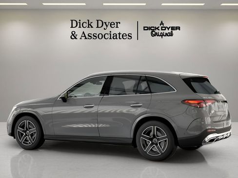 Used 2026 Mercedes-Benz GLC 300 image 26