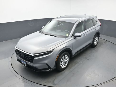 Used 2023 Honda CR-V LX image 31