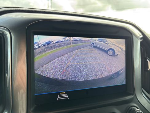 Used 2019 Chevrolet Silverado 1500 LT AWD/4WD image 29