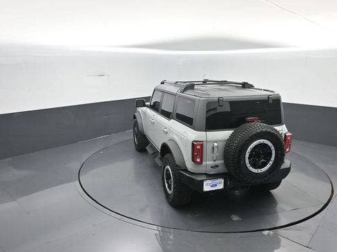 Certified 2023 Ford Bronco Outer Banks w/ Sasquatch Package AWD/4WD image 28