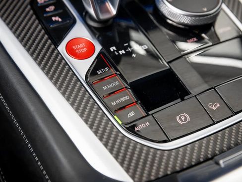 Used 2024 BMW XM image 40