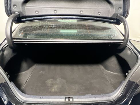 Used 2020 Toyota Camry SE w/ Convenience Package FWD image 33